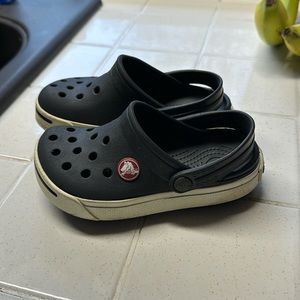 Crocs size 8 toddler